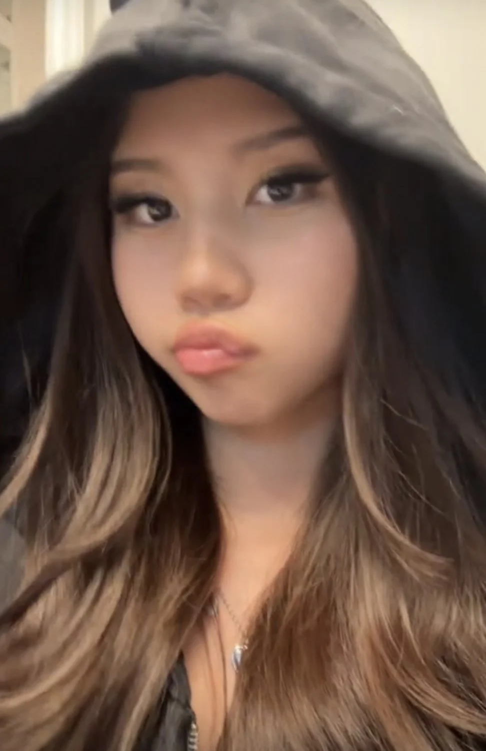 Abg irl Caitlyn image 3