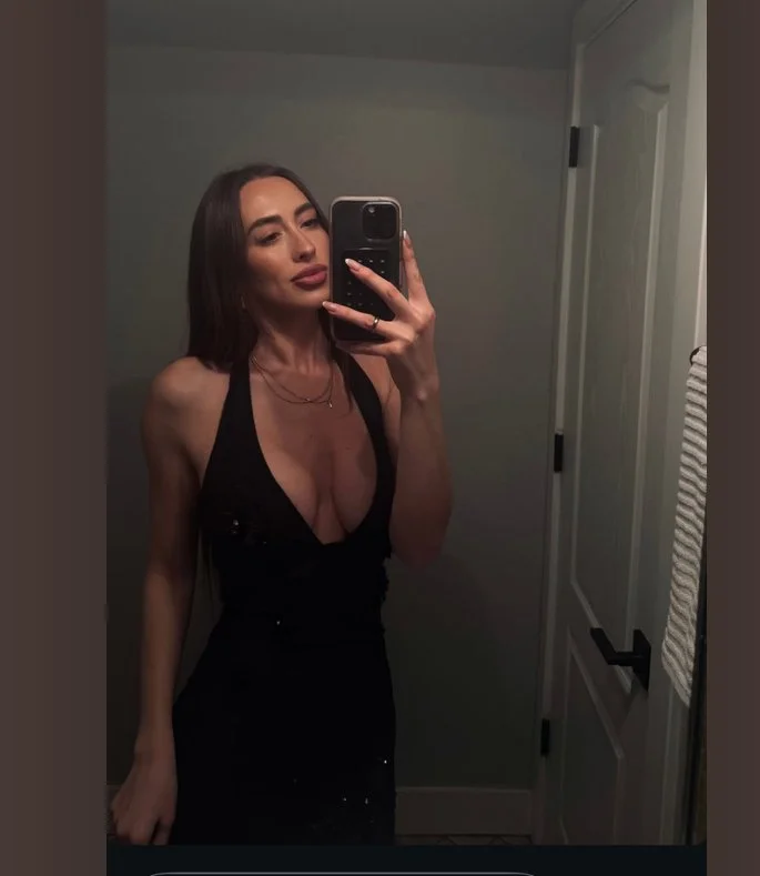 cassandra.rose (dm for trades) image 10