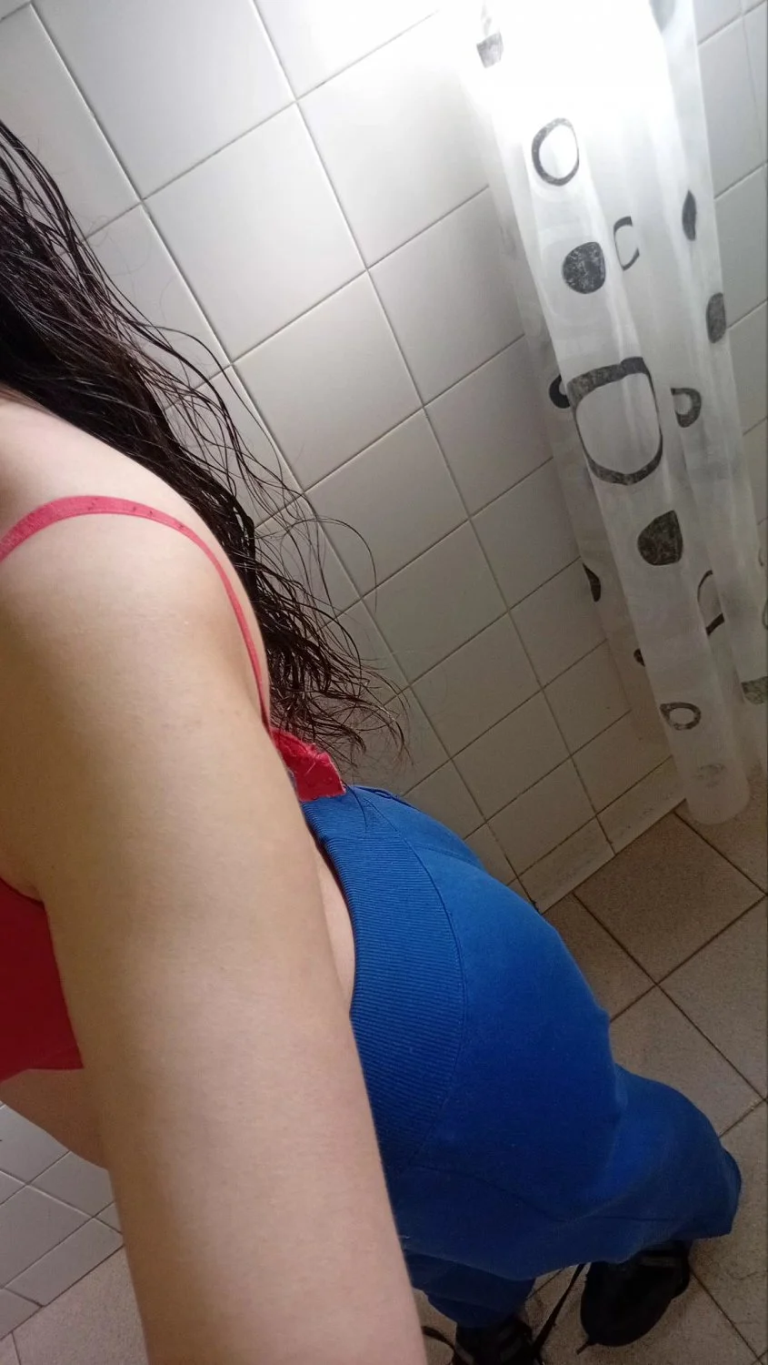 Carla pendeja argenta alguien tiene algo de ella image 3