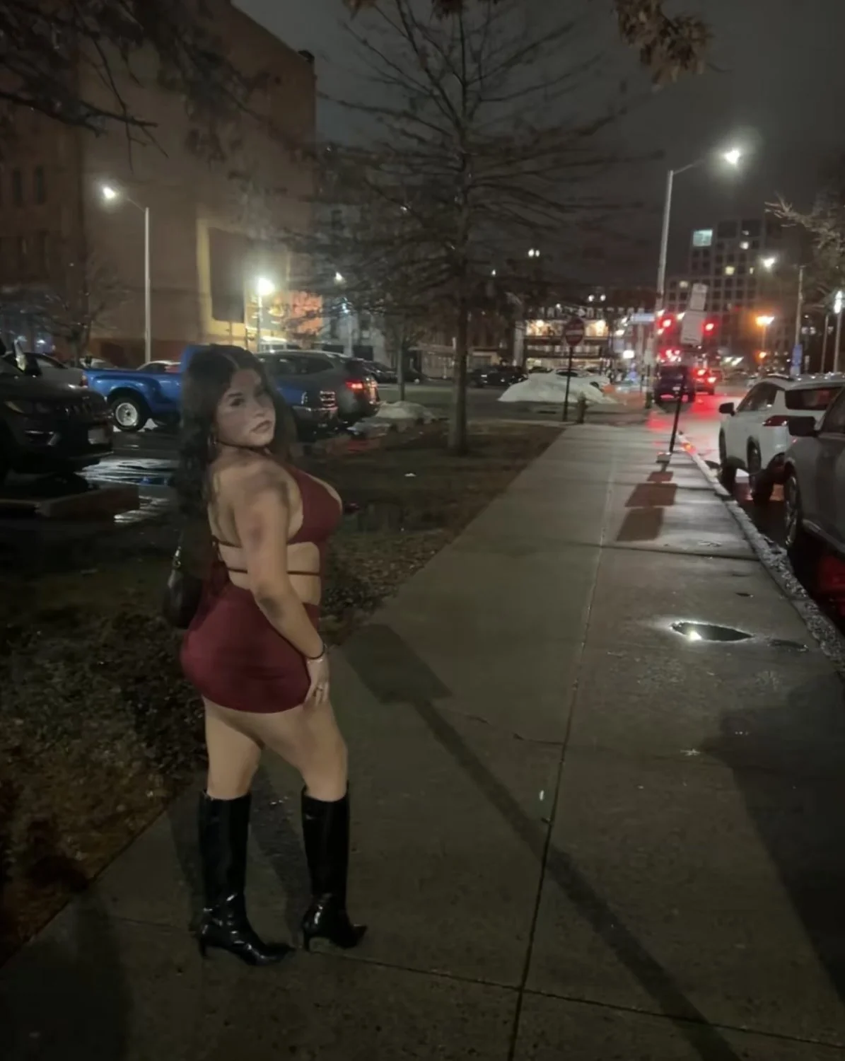 Sexy Tik tok Latina ass out image 4