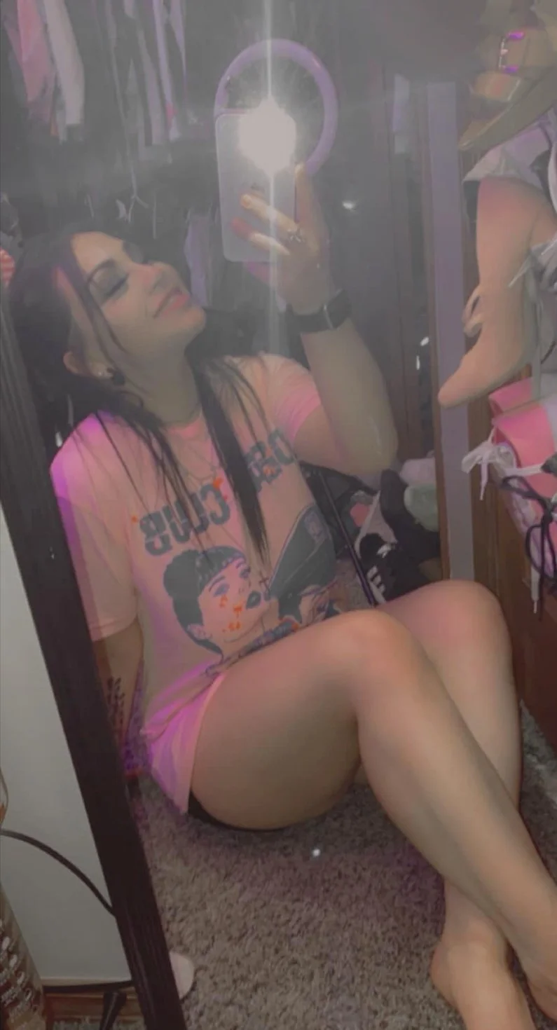 -friends webslut wife hits me up finally to hang out- image 7