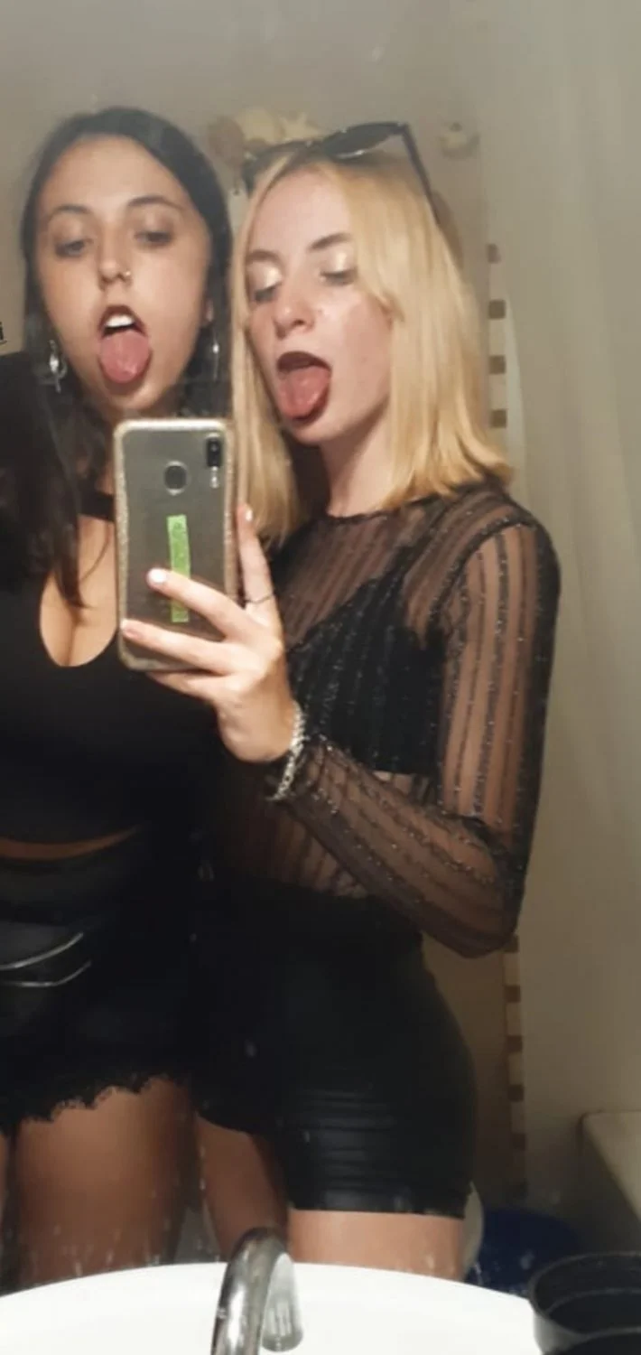 Mi hermana image 15
