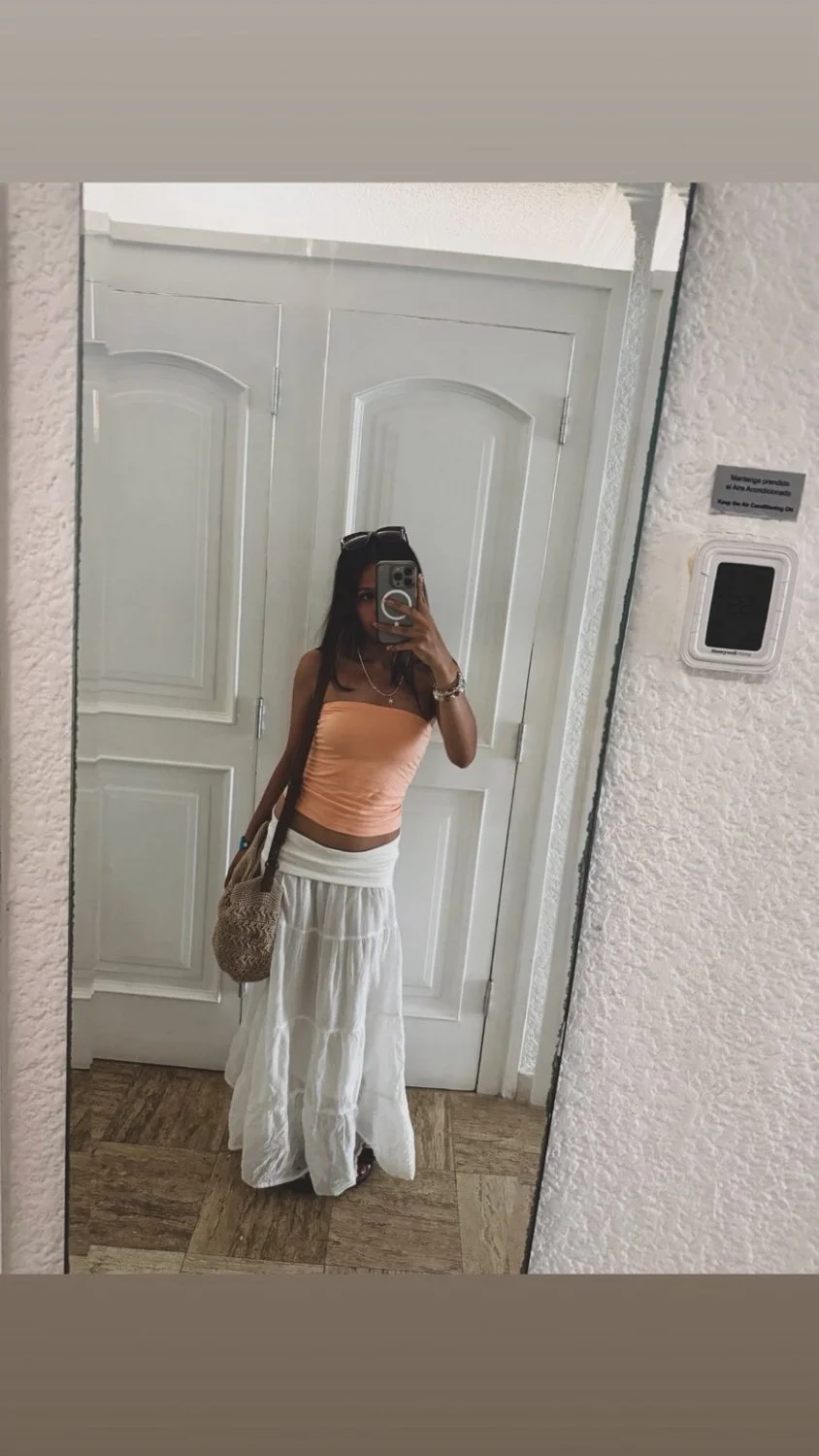 Sexy Latina dm for snap image 3