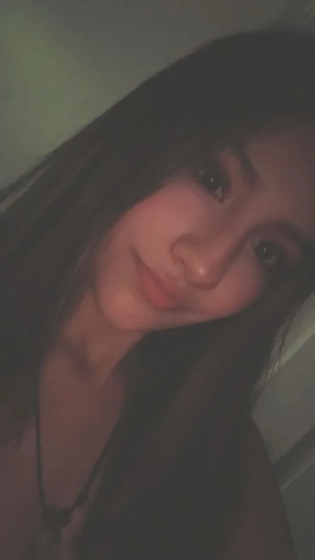 Sexy Latina dm for snap image 7
