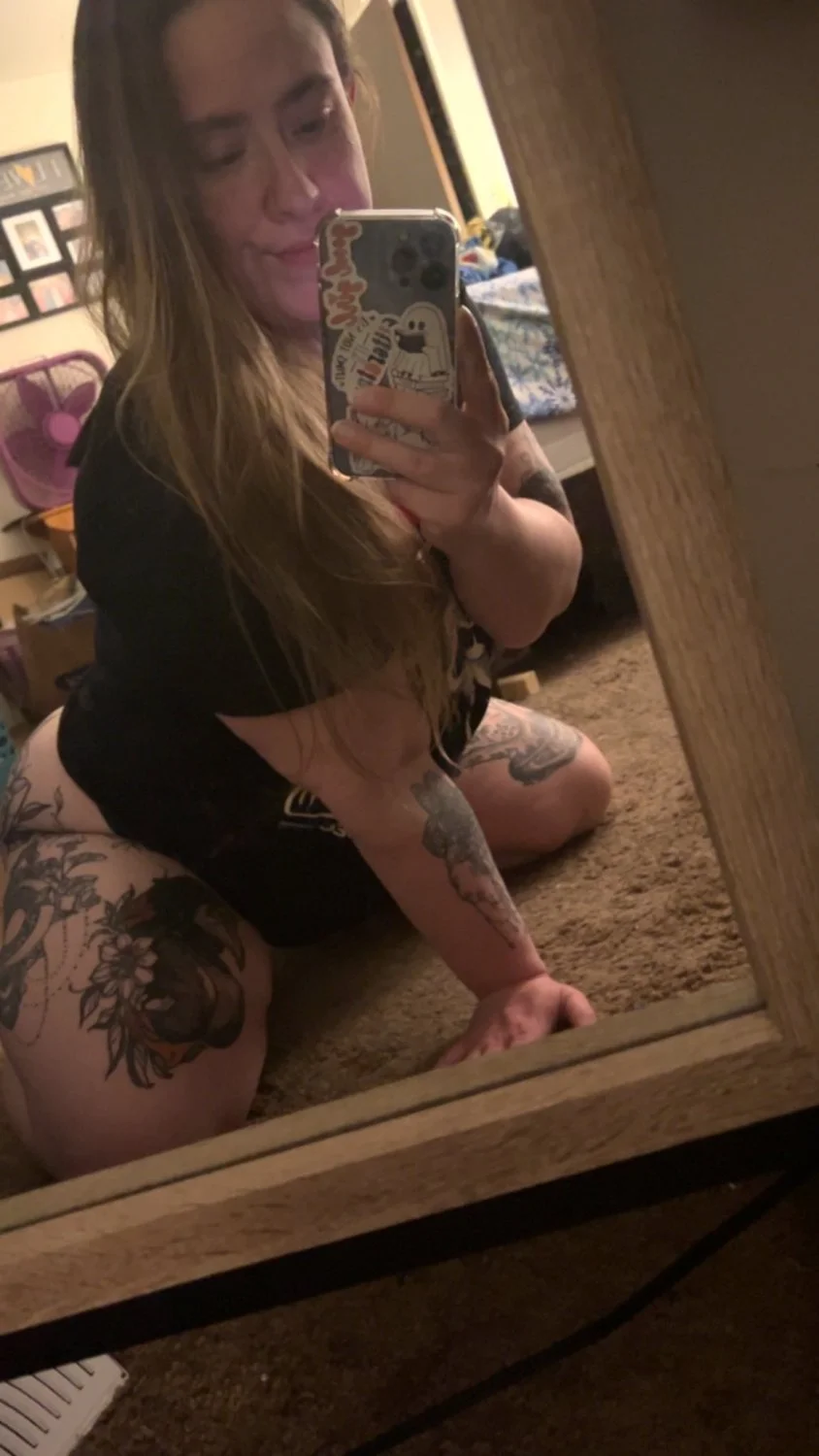pawg milf image 3