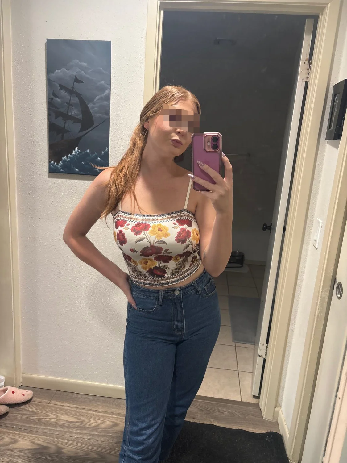 Wifey loves taking nudes image 2