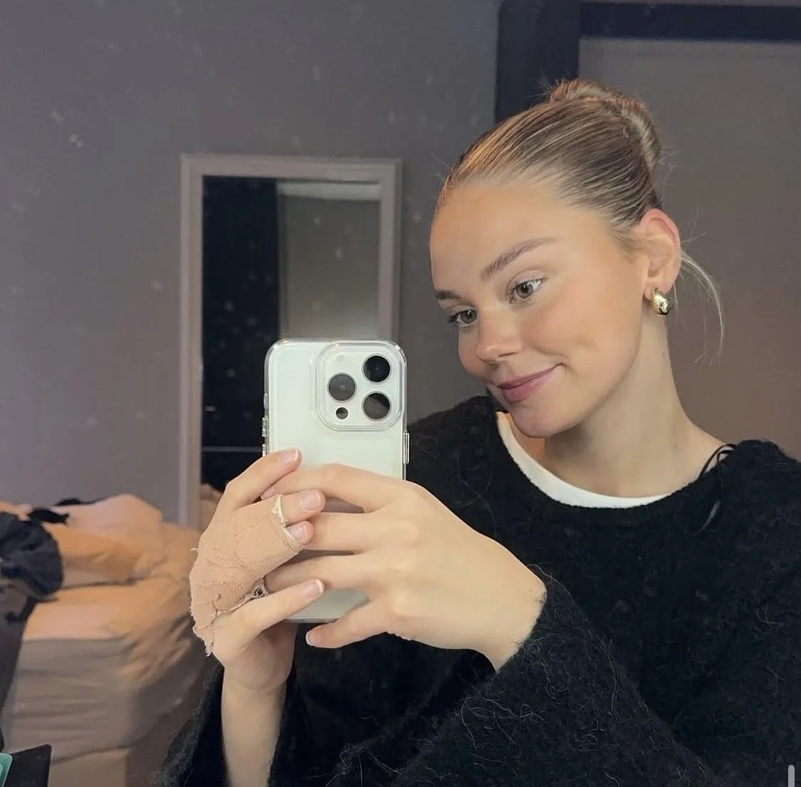 Selma Sól, 20, Iceland image 7