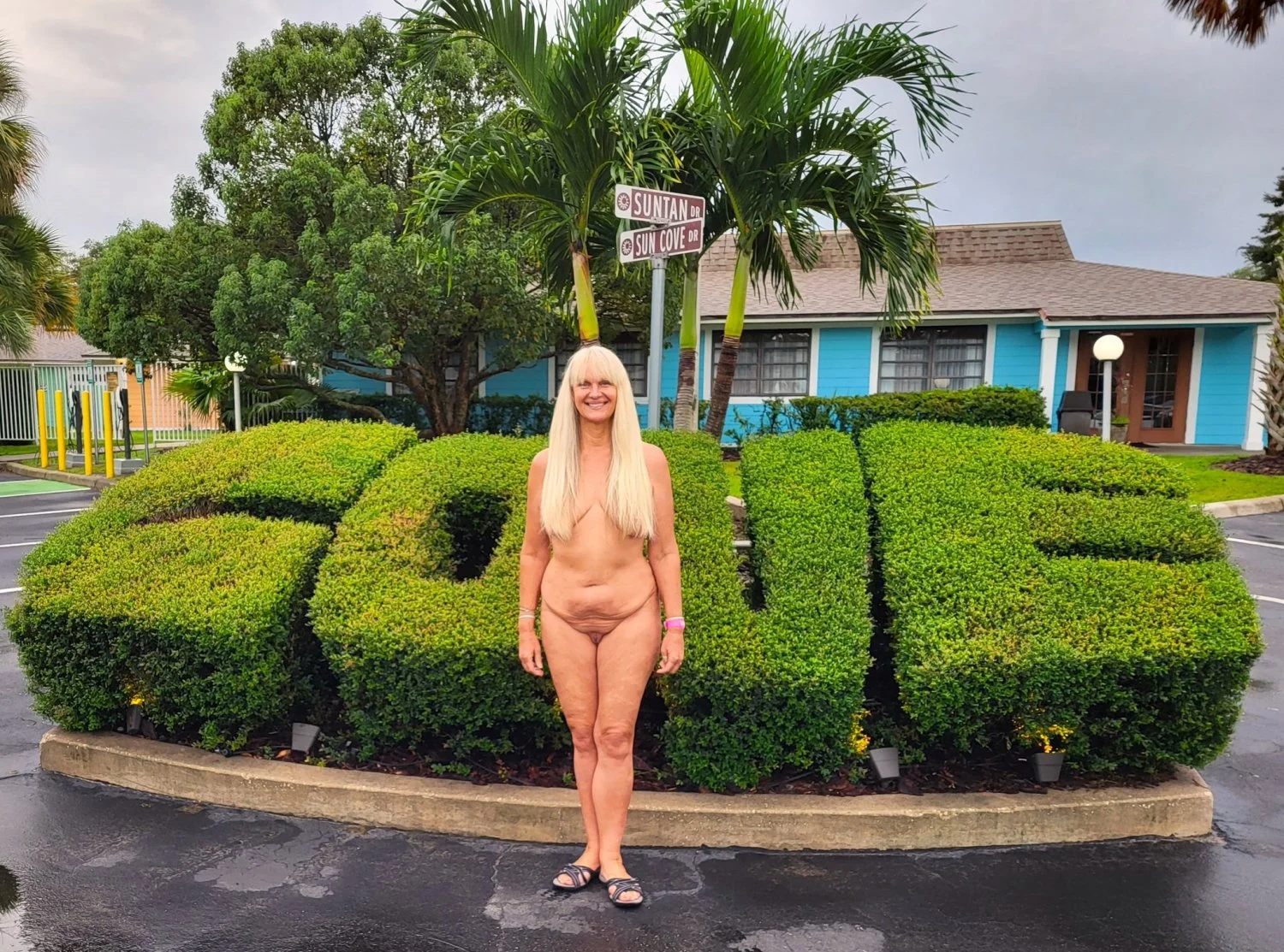 Linda Weber milf naturist image 28