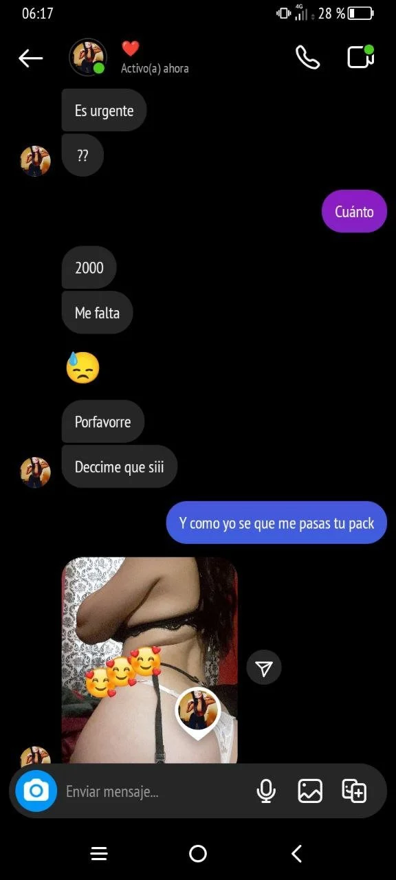 Pendeja Argentina Flaca sexy con ricas tetas culona concha deliciosa vende pack por redes image 3