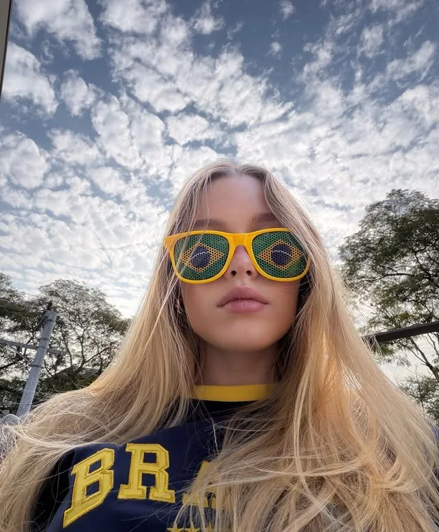 Essa minha rainha Deusa , lindinha Pietra...Pietra Quintela gatinha loira , muito gostosa !!! image 4