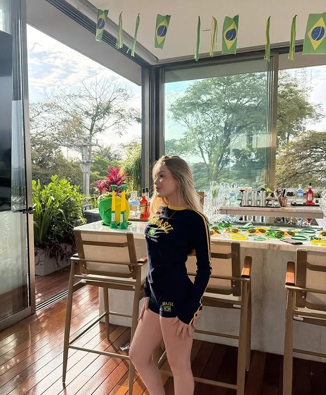 Essa minha rainha Deusa , lindinha Pietra...Pietra Quintela gatinha loira , muito gostosa !!! image 5