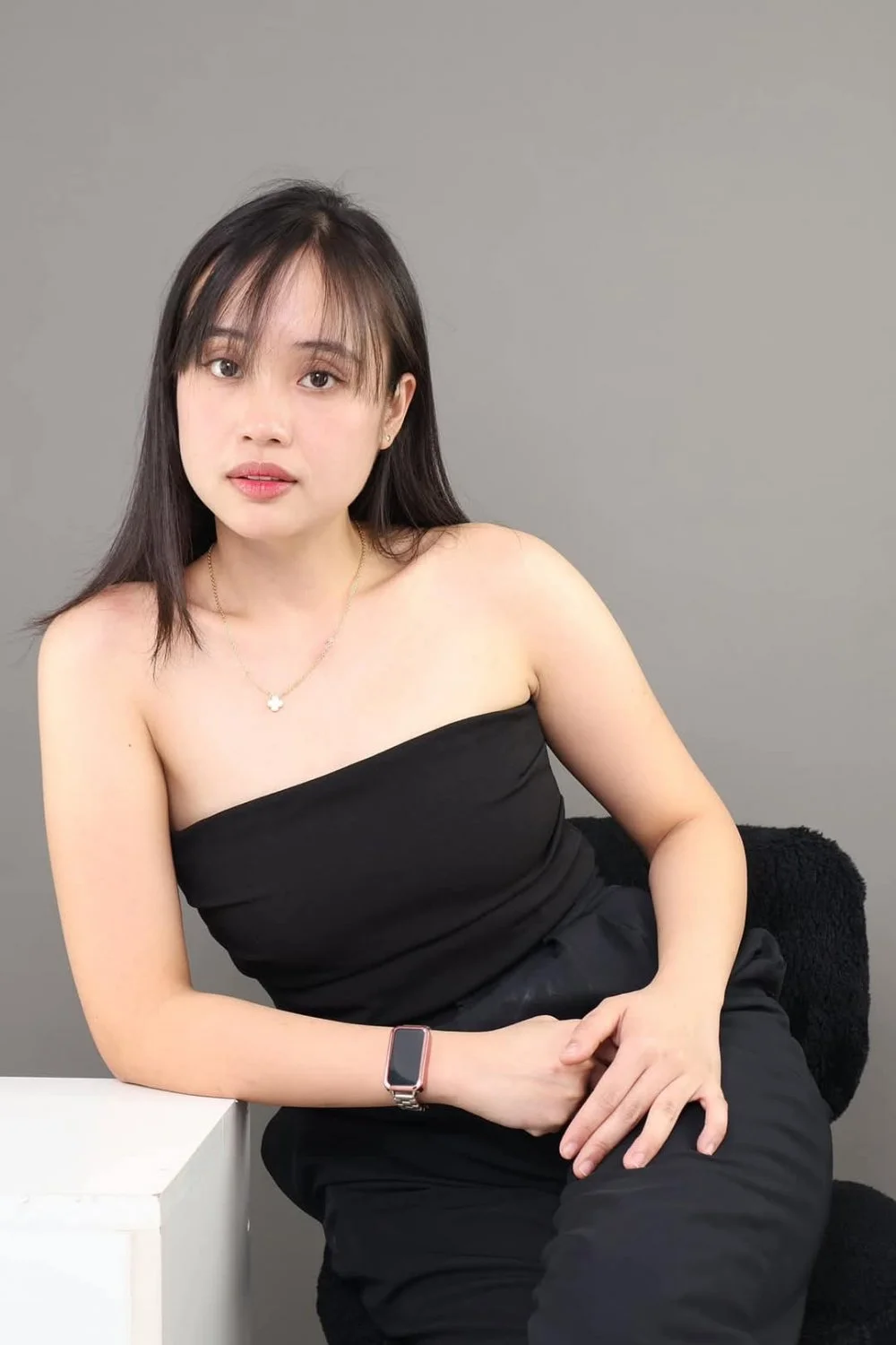 Pinay OFW birthday girl named |\/y got her birthday present that night at the hotel 👄🍆💦💦💦 main image