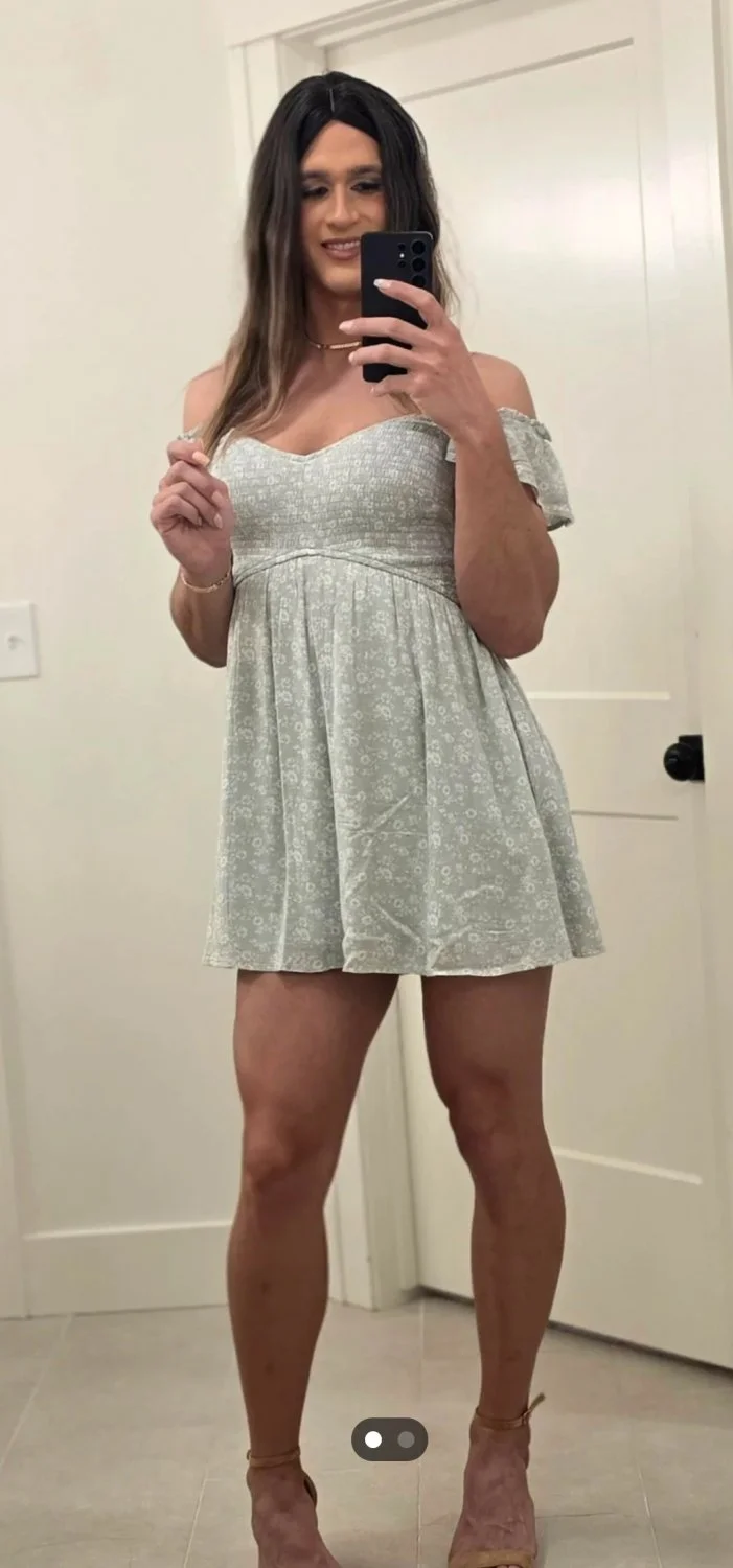 Crossdresser muscle image 41