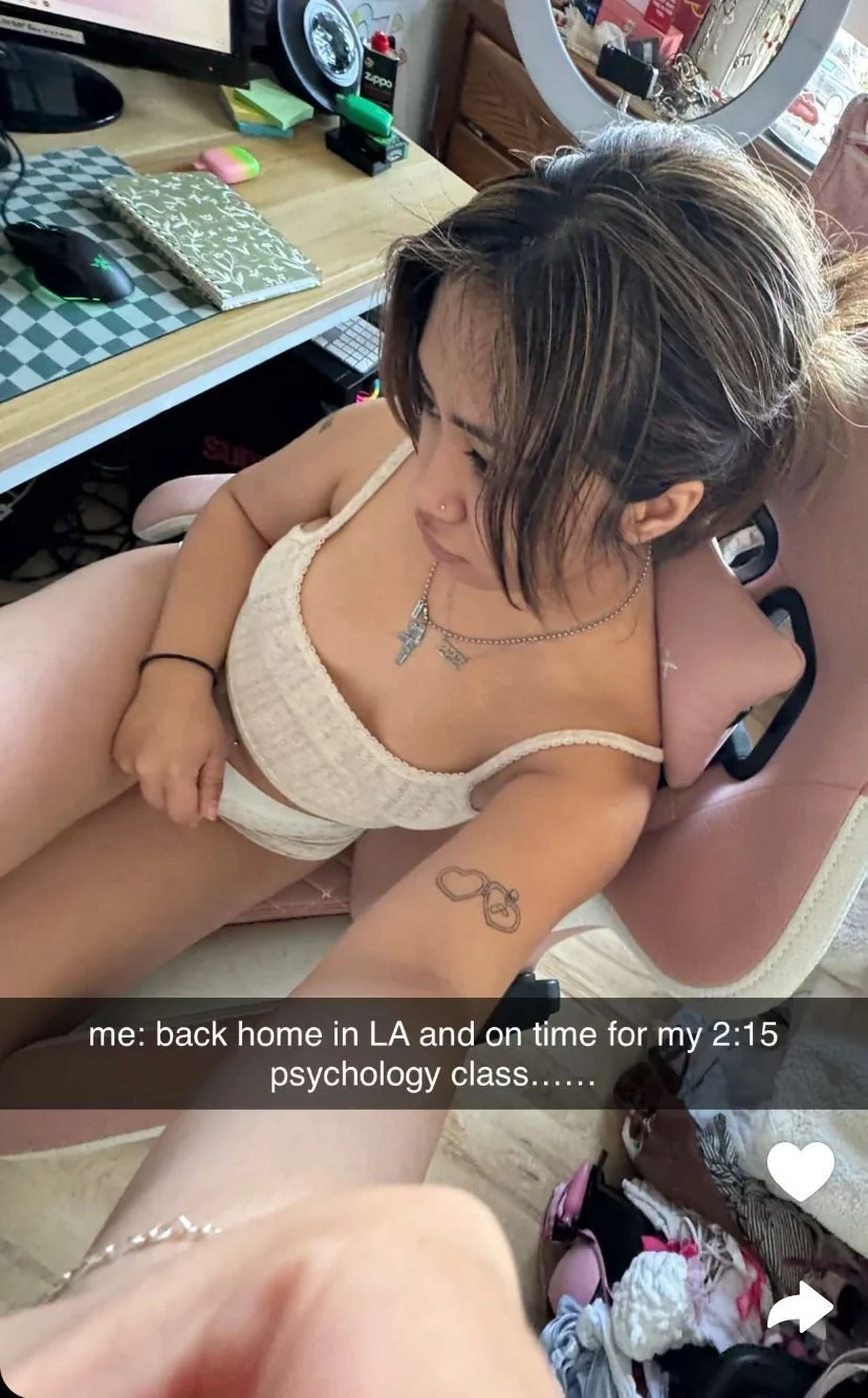 Influencer asiática vazada image 12