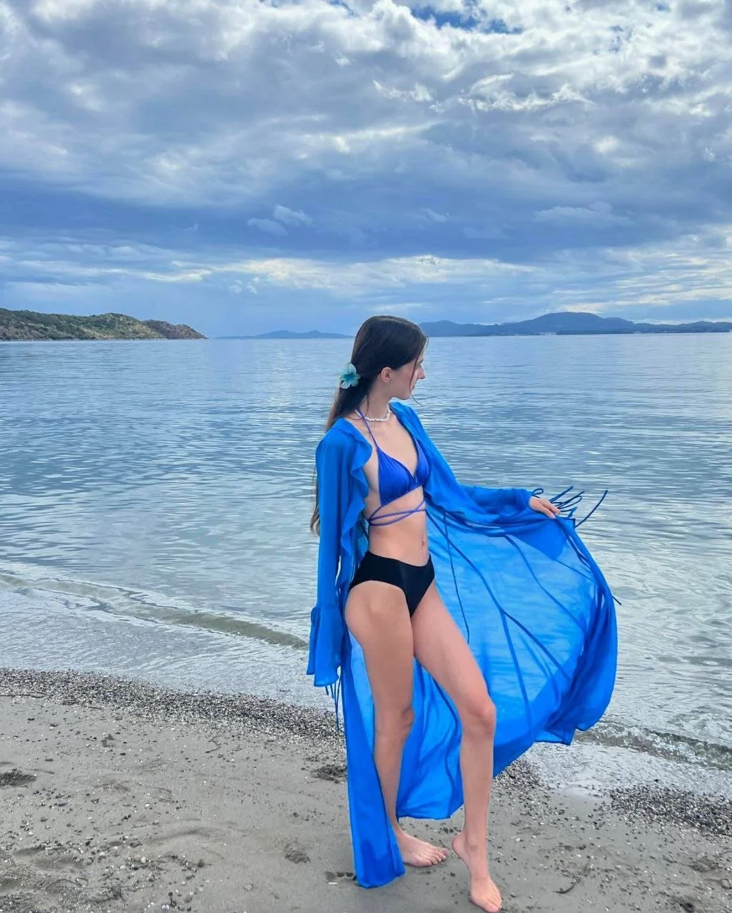 Sexy fit slut image 2