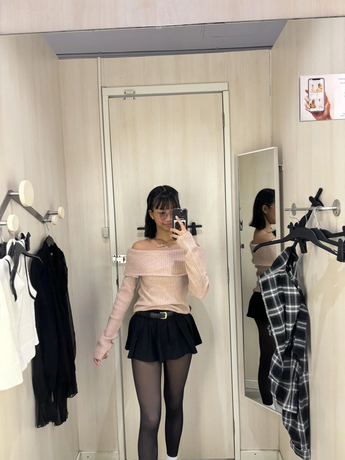 19 year old filipina prostitute selling herself for money main image