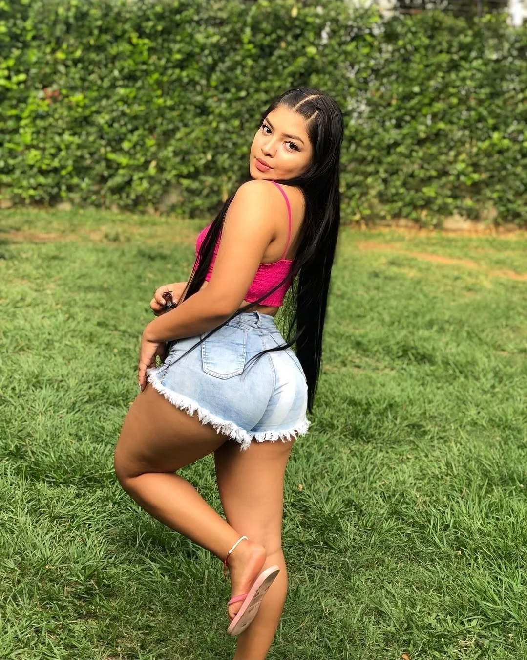 Latina hot 🔥 image 3
