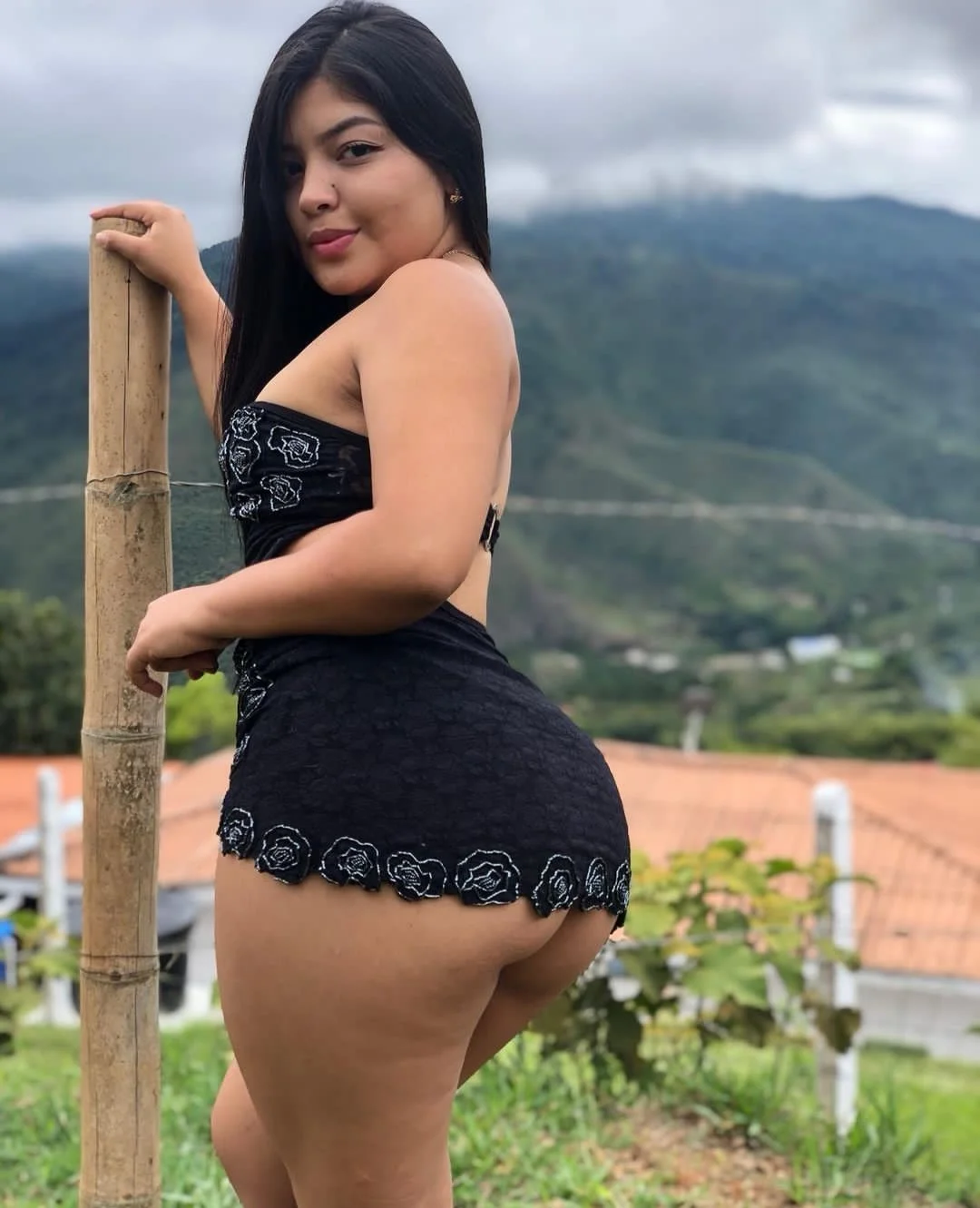 Latina hot 🔥 image 4