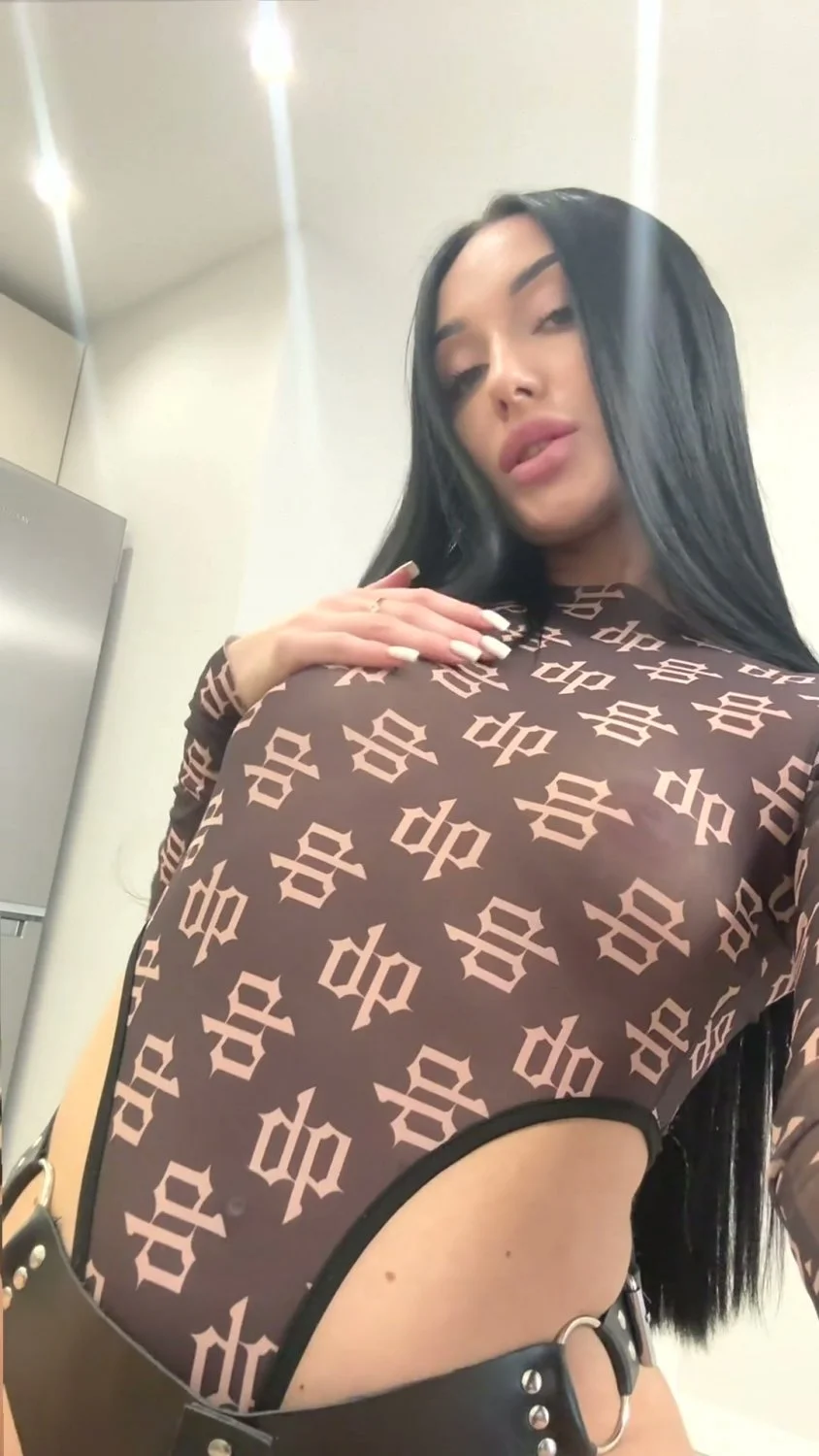 🔞 huge tits stunning blowjob tight wet pussy nude 🍑😈 My OF image 2