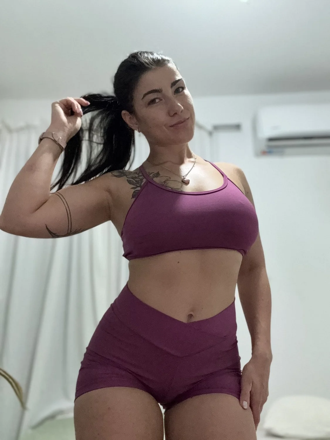 I get very hot before my workout image 2