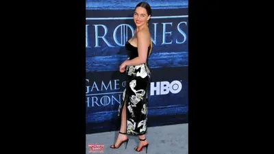 Paparazzi records Emilia Clarke's feet and soles cover image