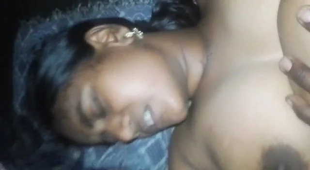Indian bitch fuck with husbands friend image 13