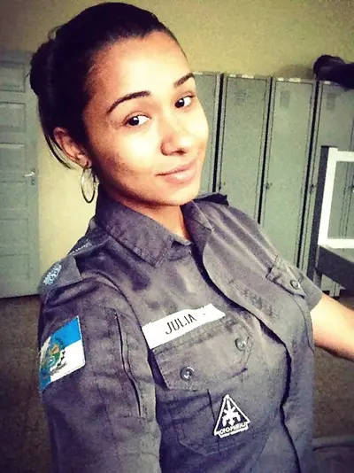 Female cop's nudes leaked by gang leaders cover image
