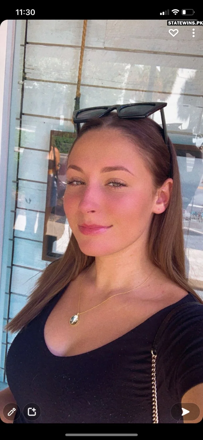 Danielle K. image 41