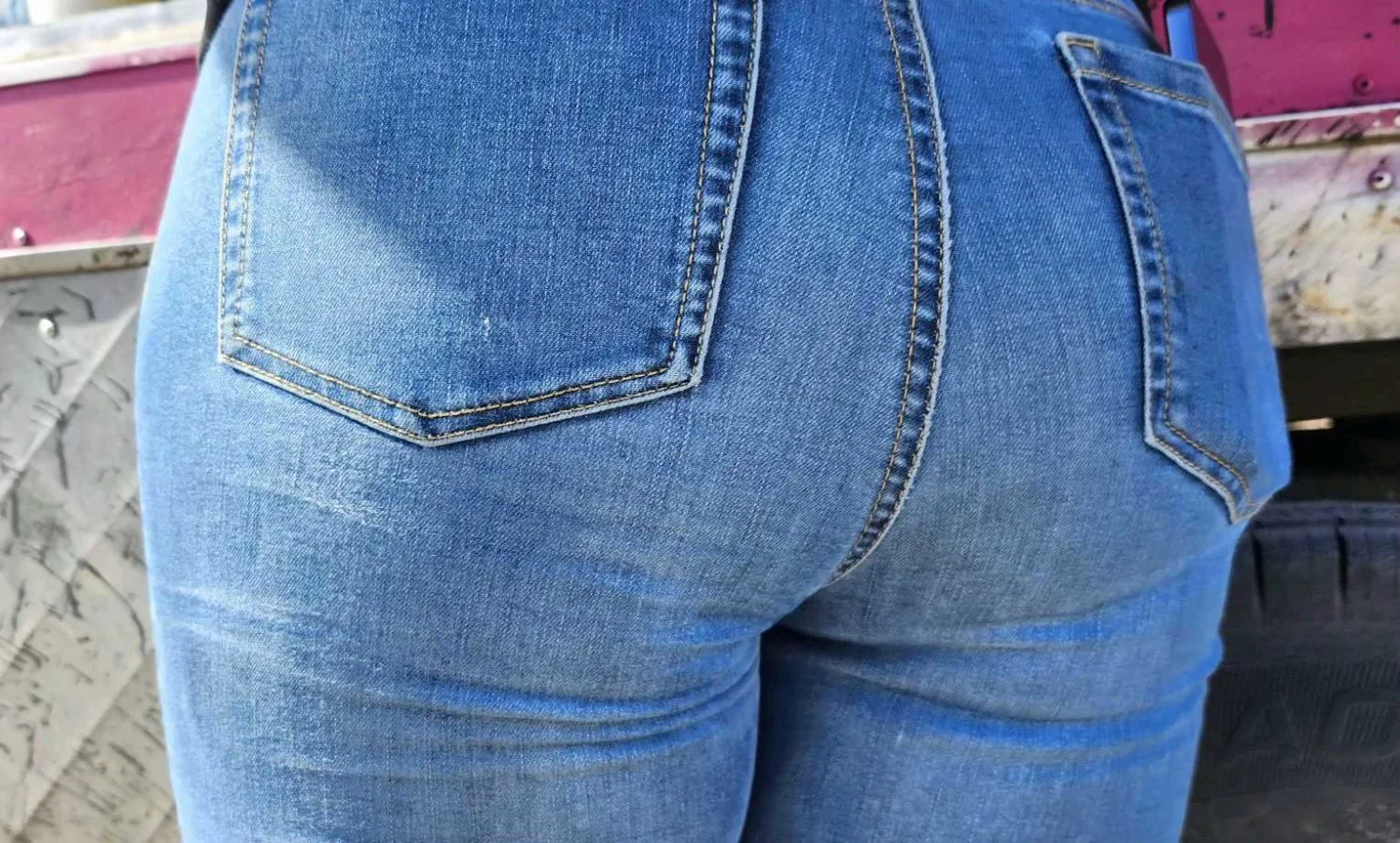 Que ricas nalgas comparten♥️😋🥵🥵🔥 image 3