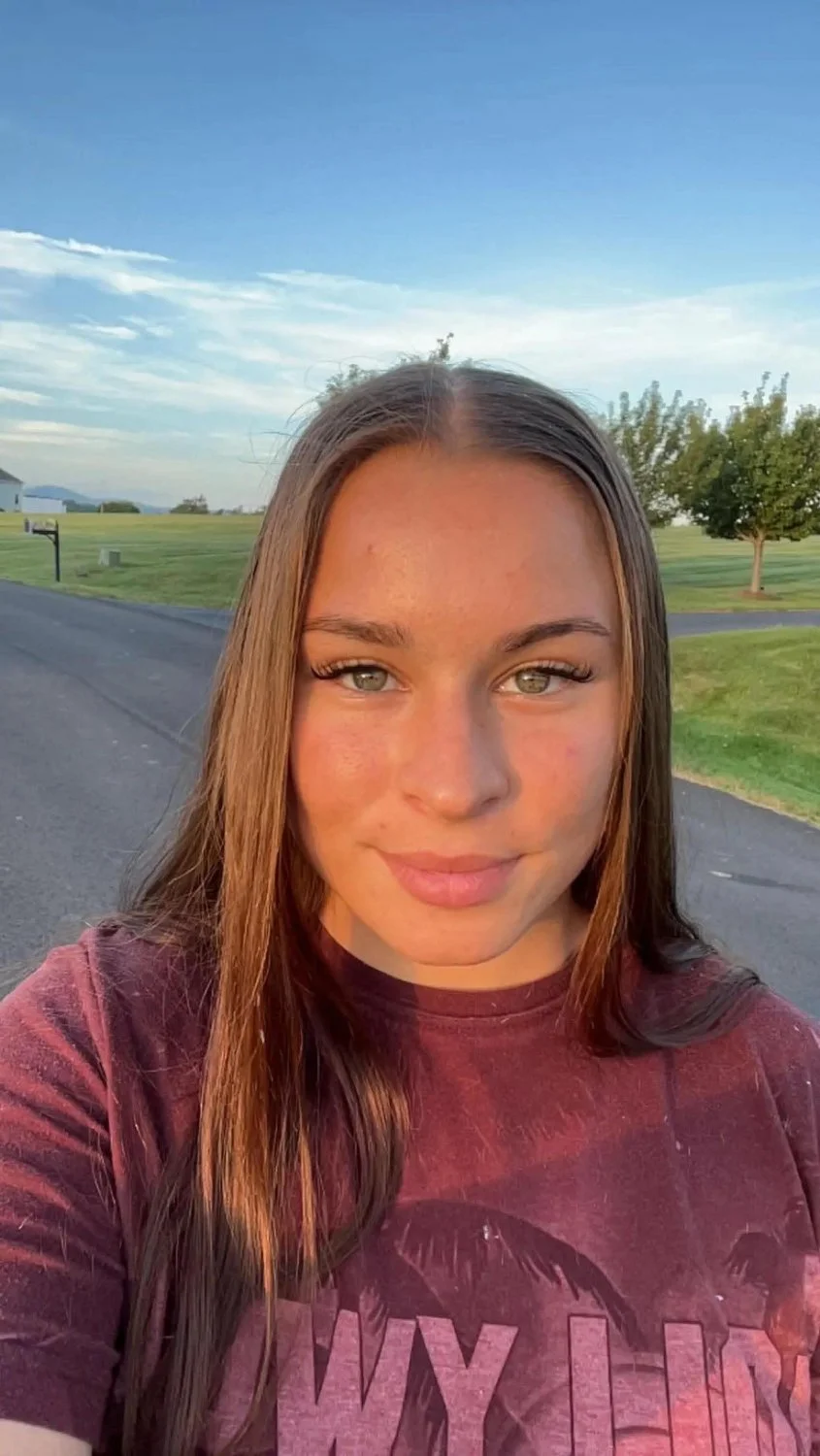 Emma 24 image 1