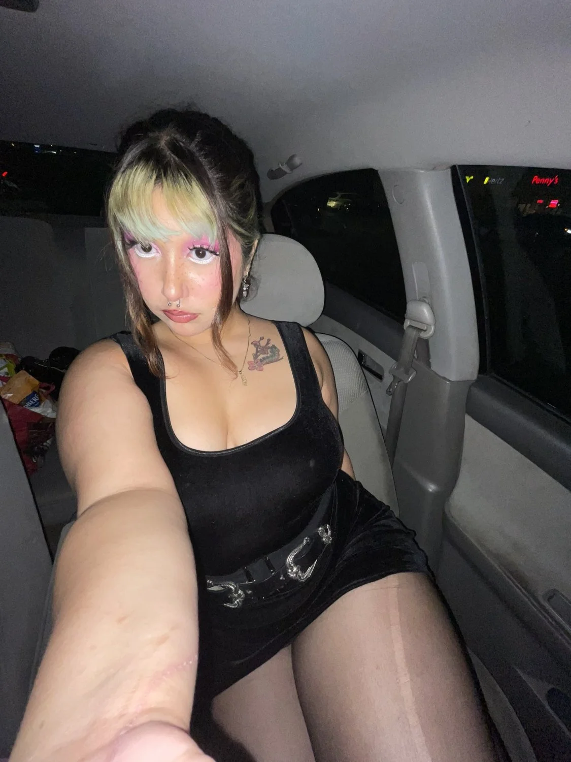 Huge tit slut Jasmine 23 from Chi town image 11