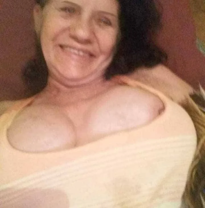 Elisa Jerón!mo Coroa brasileira image 27