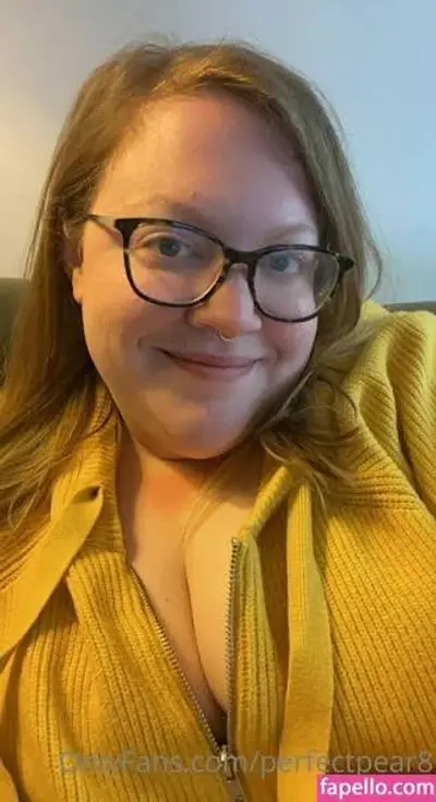 NerdY pAwG bbw w1t A b1G b00tY ! cover image