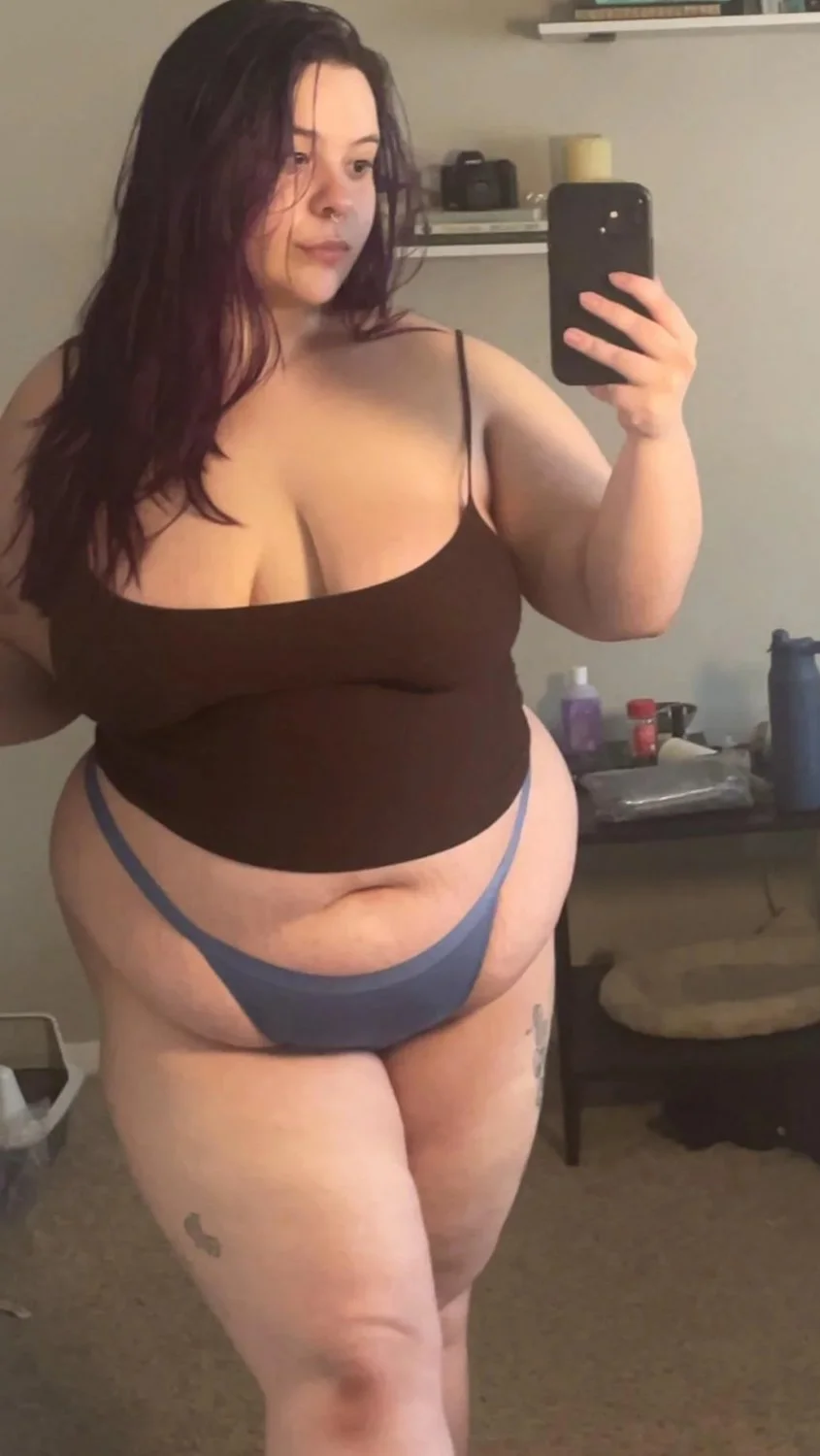 Pretty&Chubby image 11