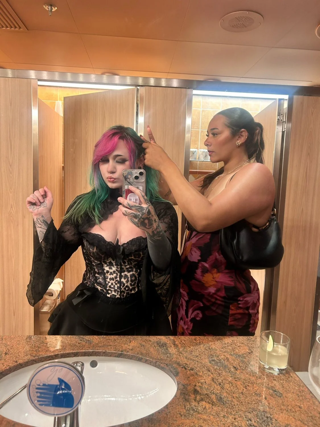 Freak friend group image 46