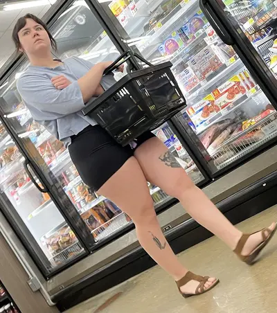 big booty pawg white girl snowbunny cover image