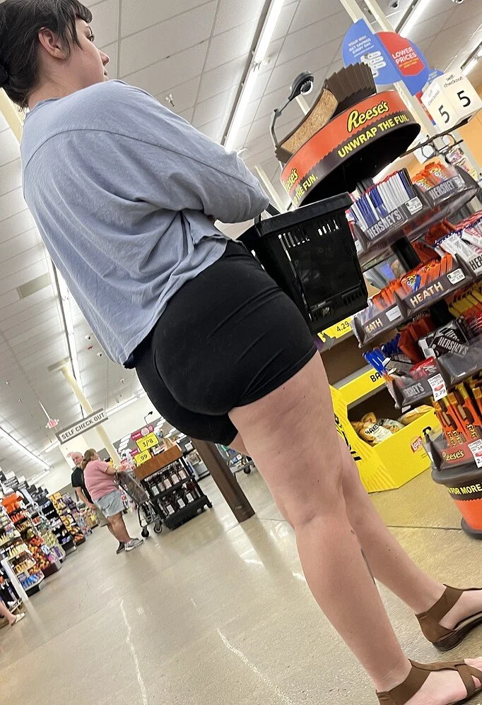 big booty pawg white girl snowbunny image 3