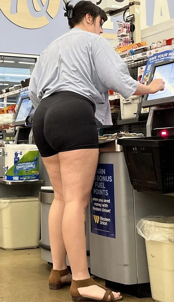 big booty pawg white girl snowbunny image 6