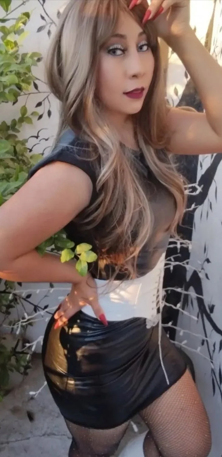 Hermosa Girl muy sexy tiene un rico culo y muy putita image 9