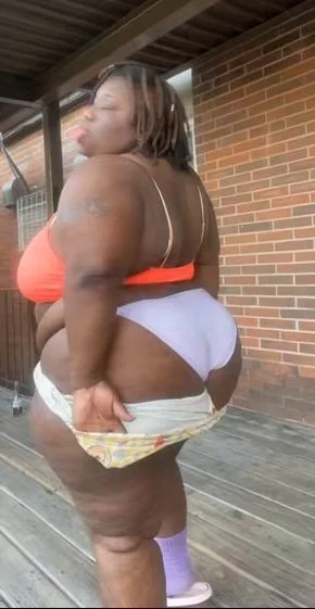 Th1ck 3bonY bbW b0otY !! image 9