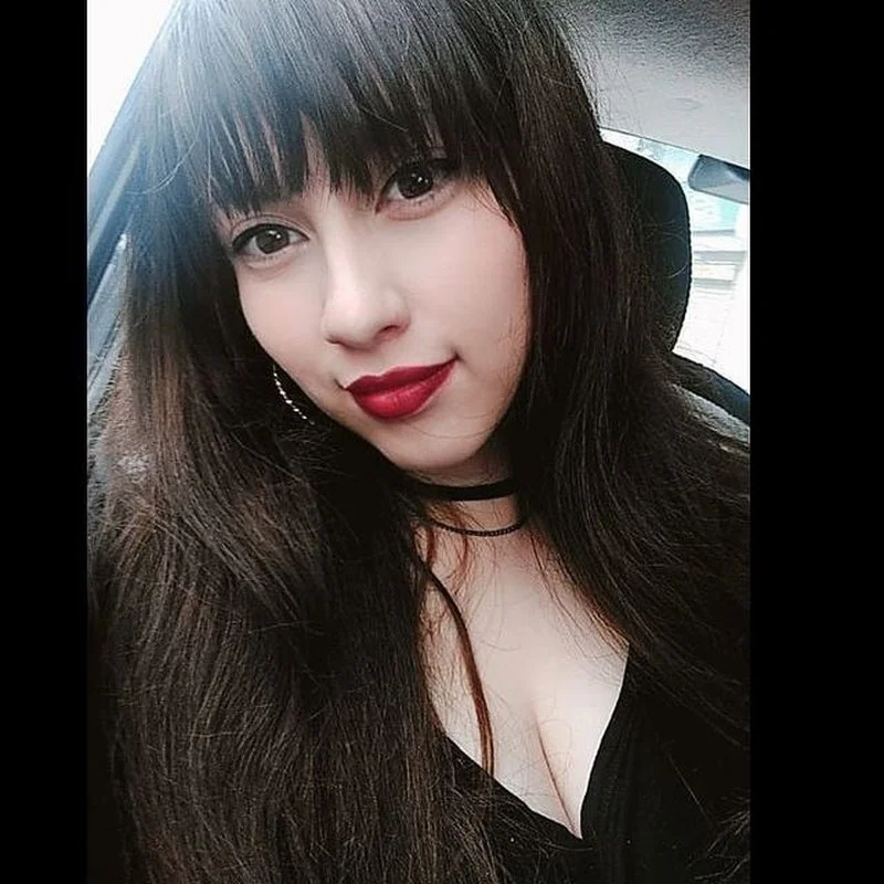 La novia infiel de mi amigo manda su pack por venganza image 3