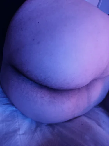 Chilean Slut image 14