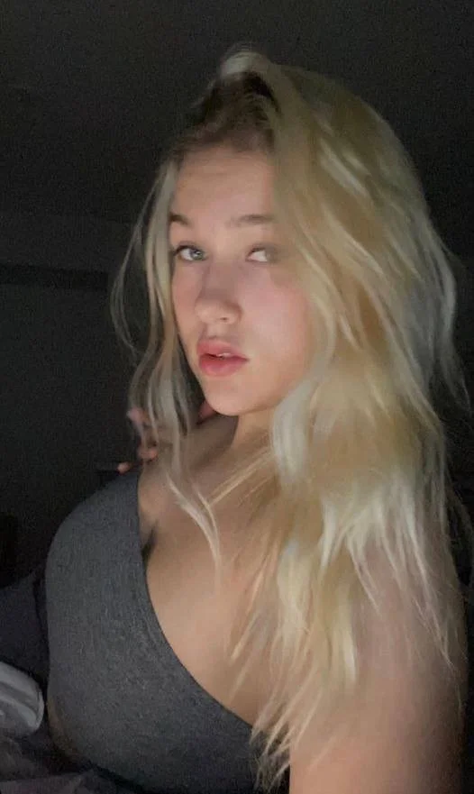 Finnish influencer Elina Pakanen and her big tits image 27