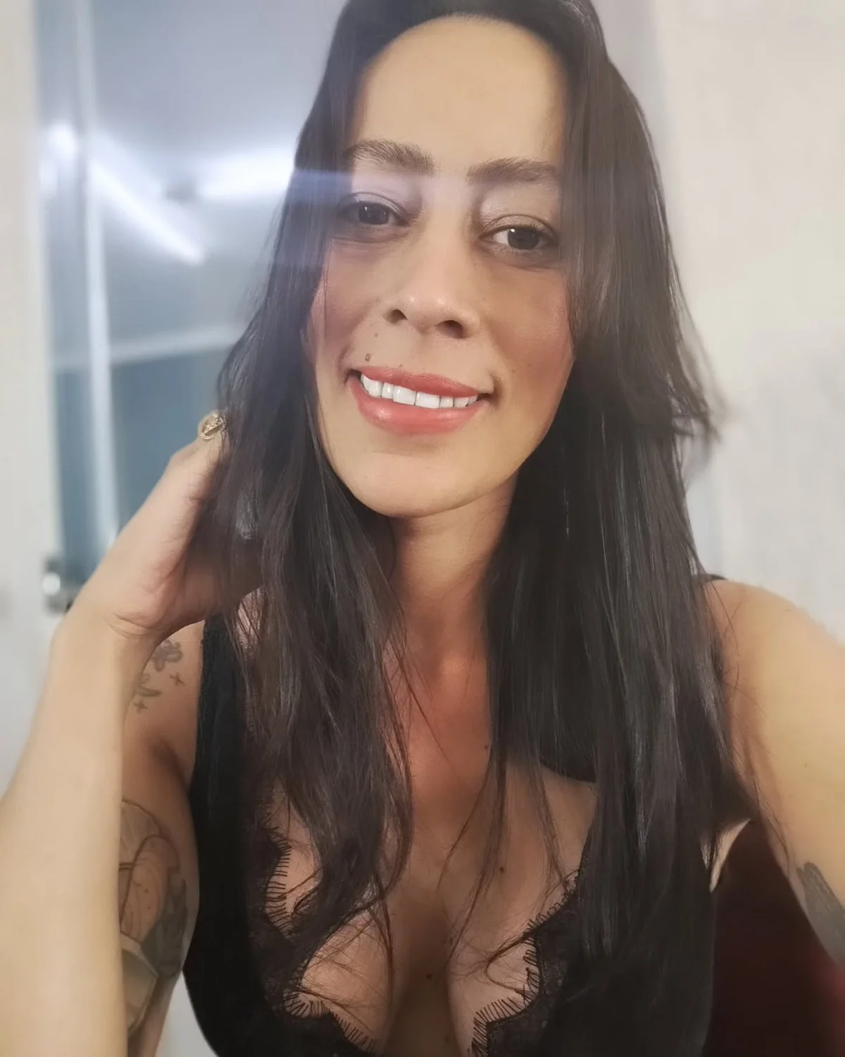V1v1 F3r image 3