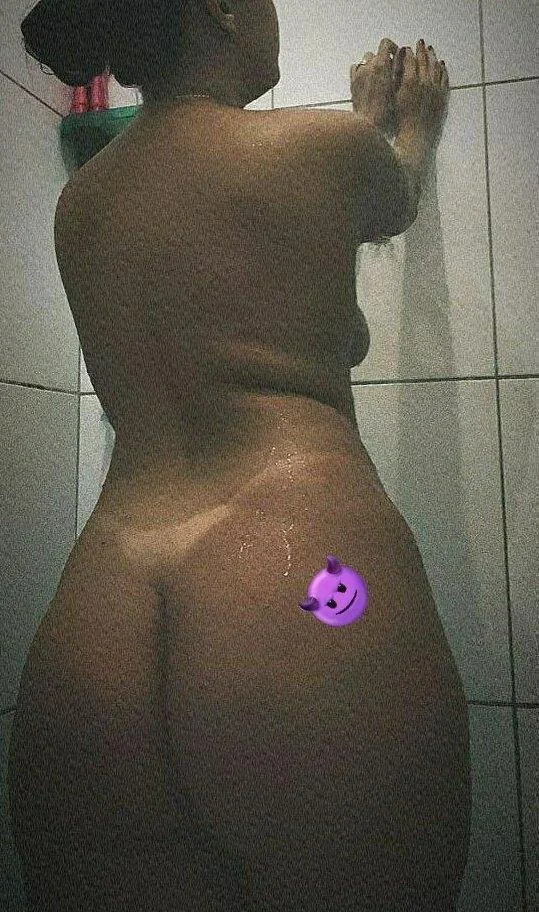 Pretinha da raba gostosa main image