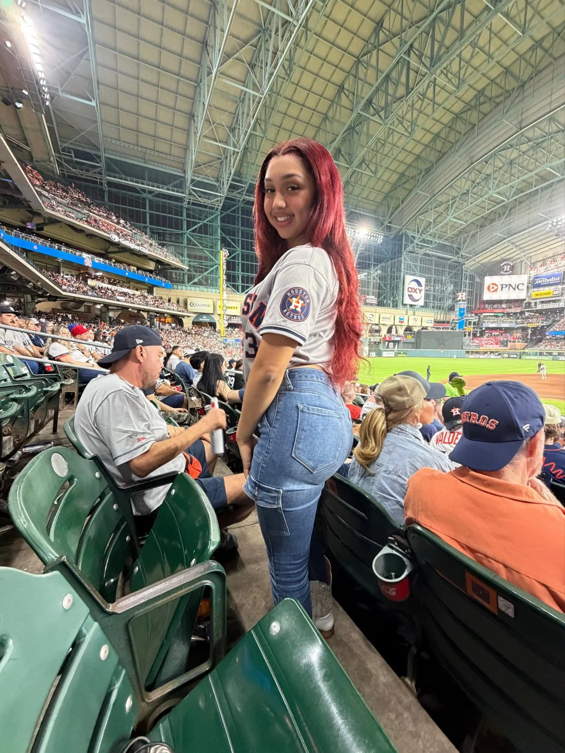 astros slut turned Dodger girl main image