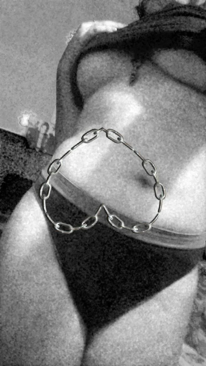Ex novia corriendose en video image 5