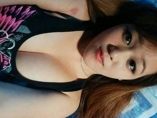 Sexy cute amateur Asian ABG loves cock image 7