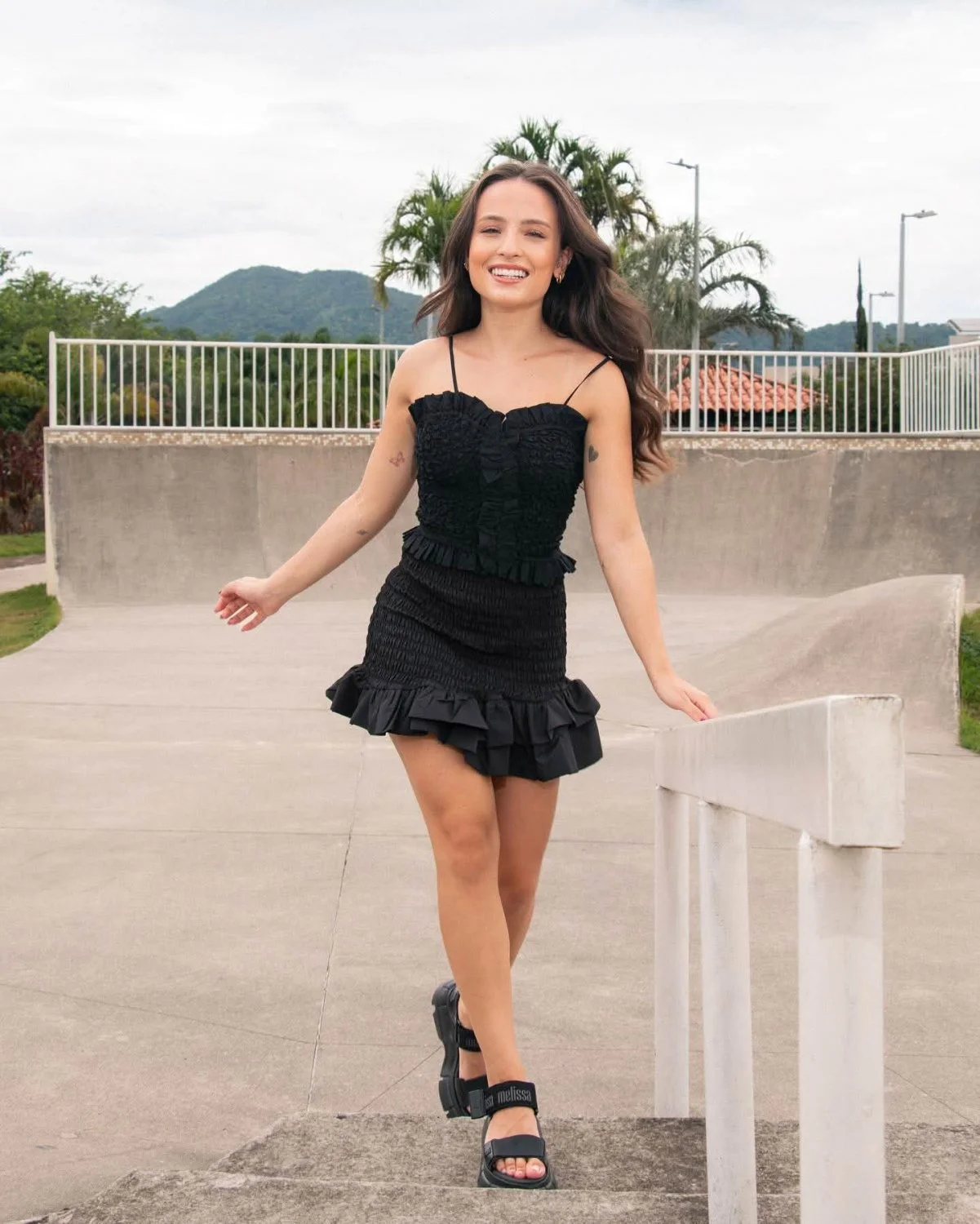 Novas fotos na Larissa...Larissa Manoela maravilhosa image 7