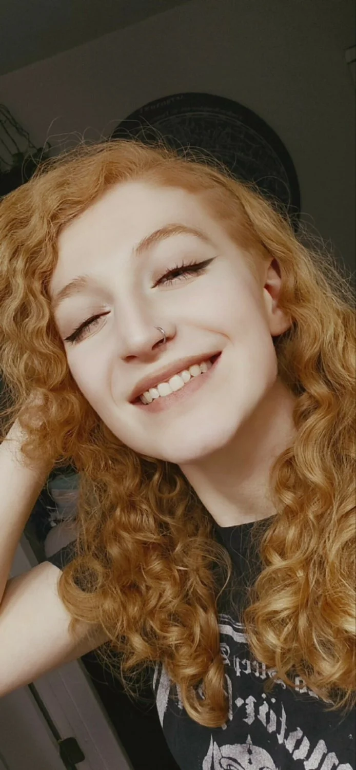 Redhead cos player image 15